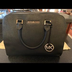 Beautiful black Michael Kors large purse.